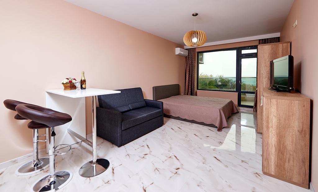 Apartments Magic Pomorie Esterno foto